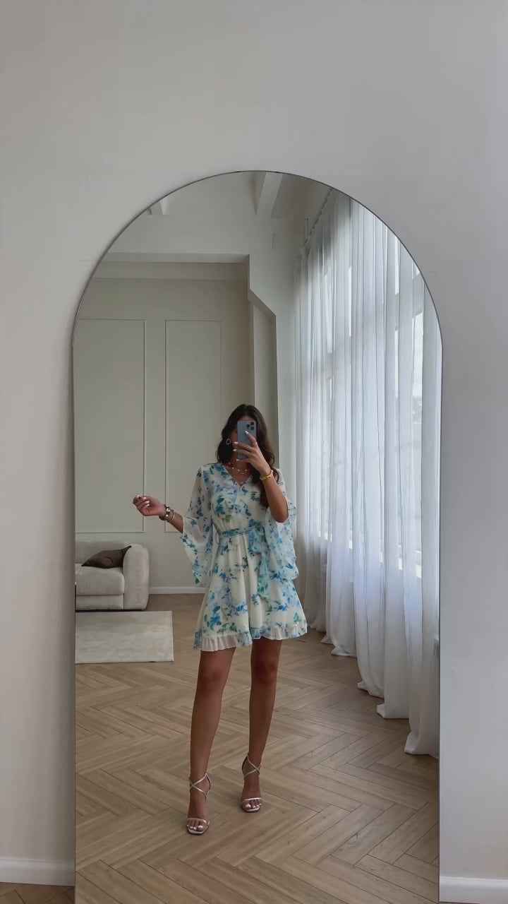 LOUISA